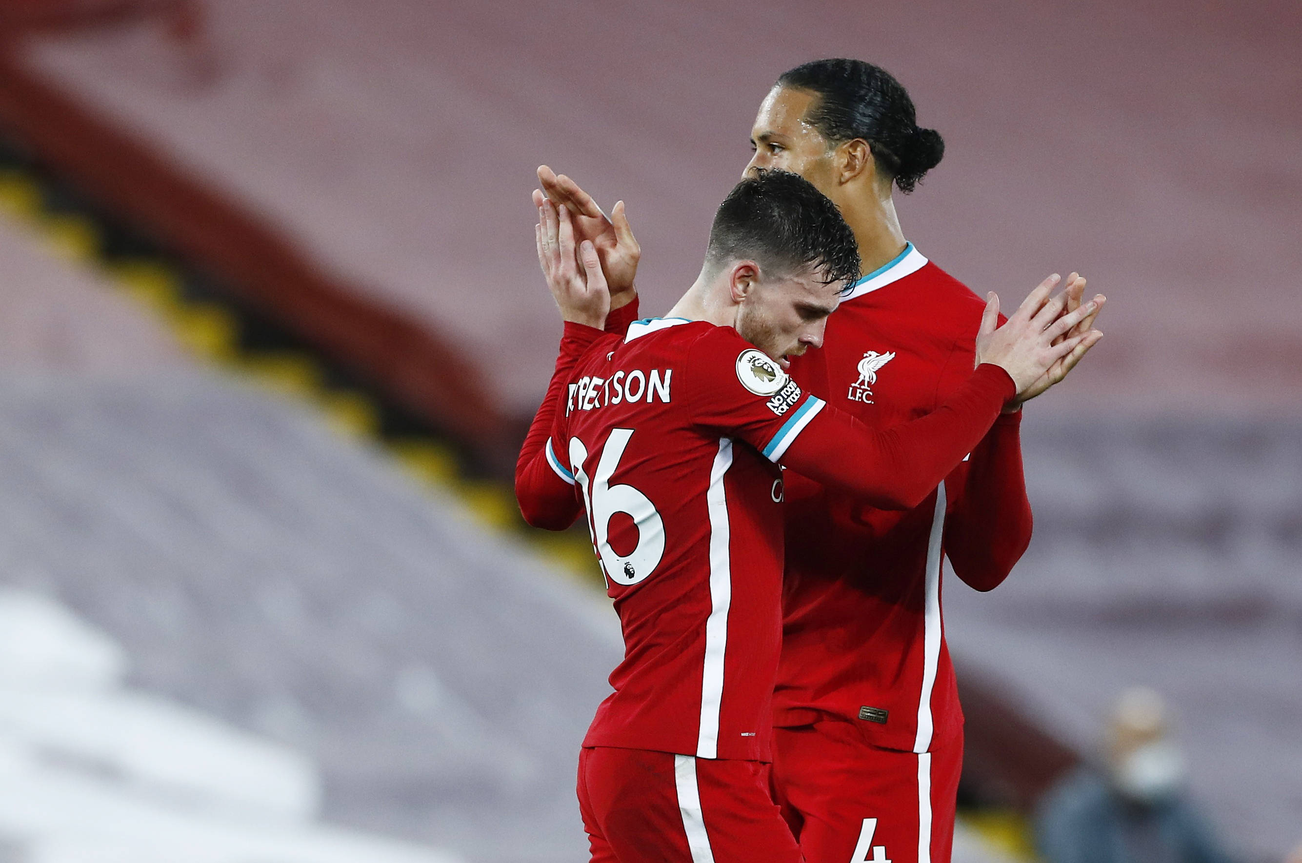 采访中却始 采访中却始